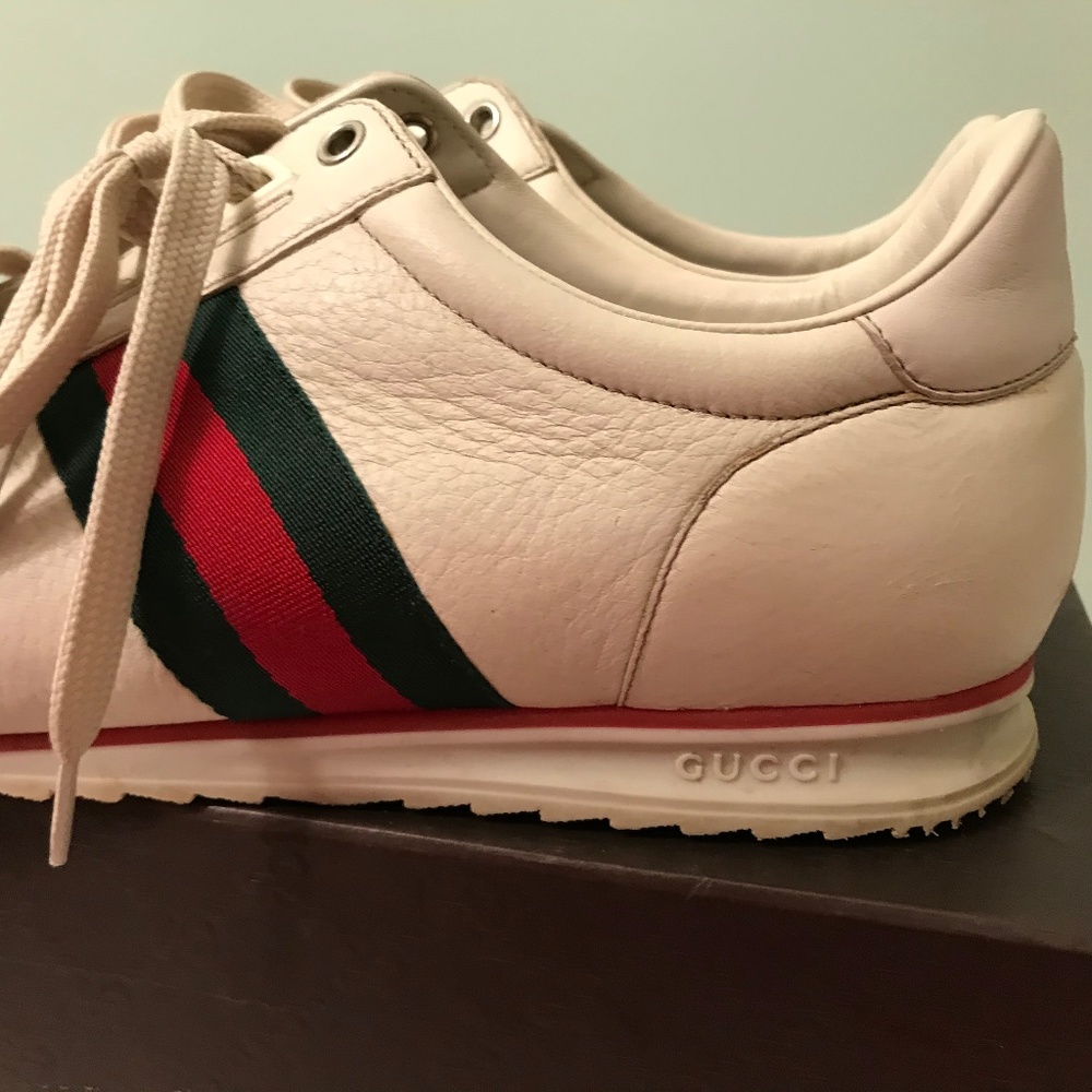 Vintage Gucci sneakers - Picture 5 of 16